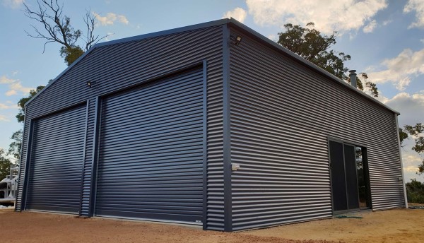 Double garage COLORBOND